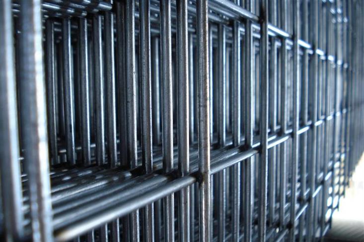 Galvanizli Puntalı Tel: Dayanıklılığı ve Kullanım Alanları